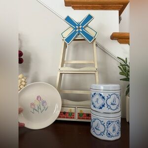 Dutch decor lot (4 pieces)